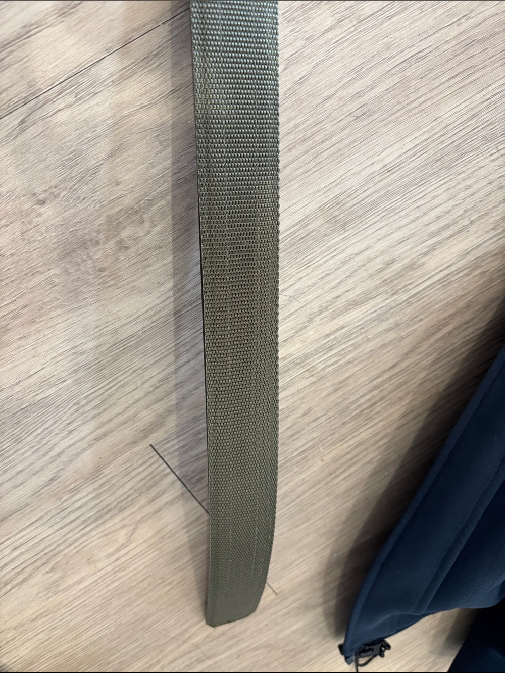 Men's Olive Green Belt with Silver Clip Buckle - Picture 5 of 8